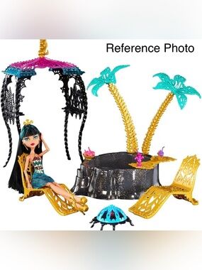 13 Wishes Desert Fright Oasis Playset & Cleo de Nile Doll Monster High